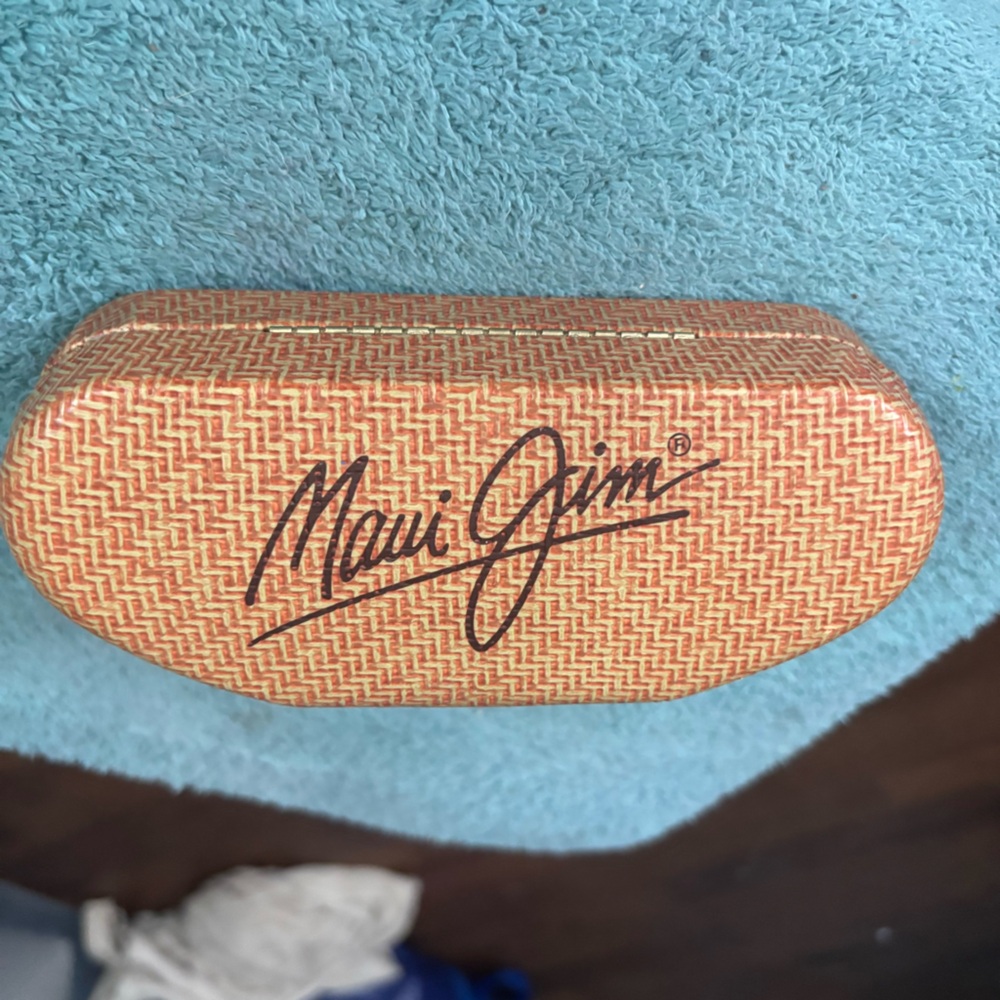 Maui Jim Tan Woven Sunglasses Case - Picture 2 of 9
